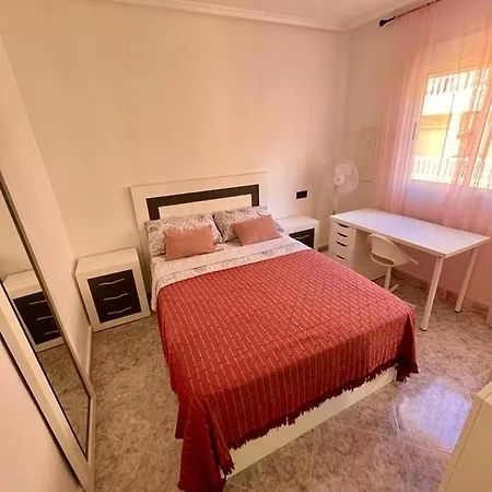 Capitan Friday דירה *