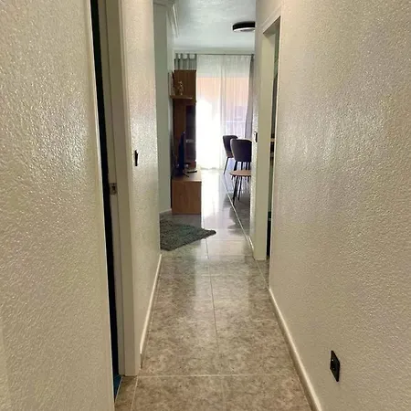 Capitan Friday דירה טורבייחה