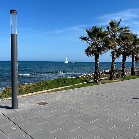 شقة Capitan Friday